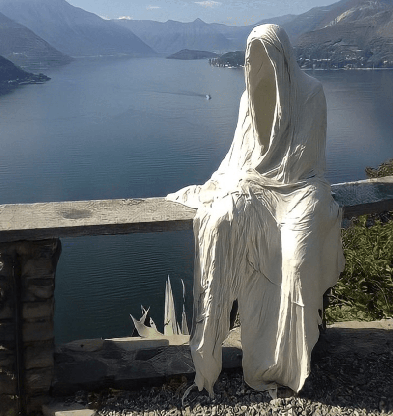 Socha ducha na zámku Vezio, Itálie