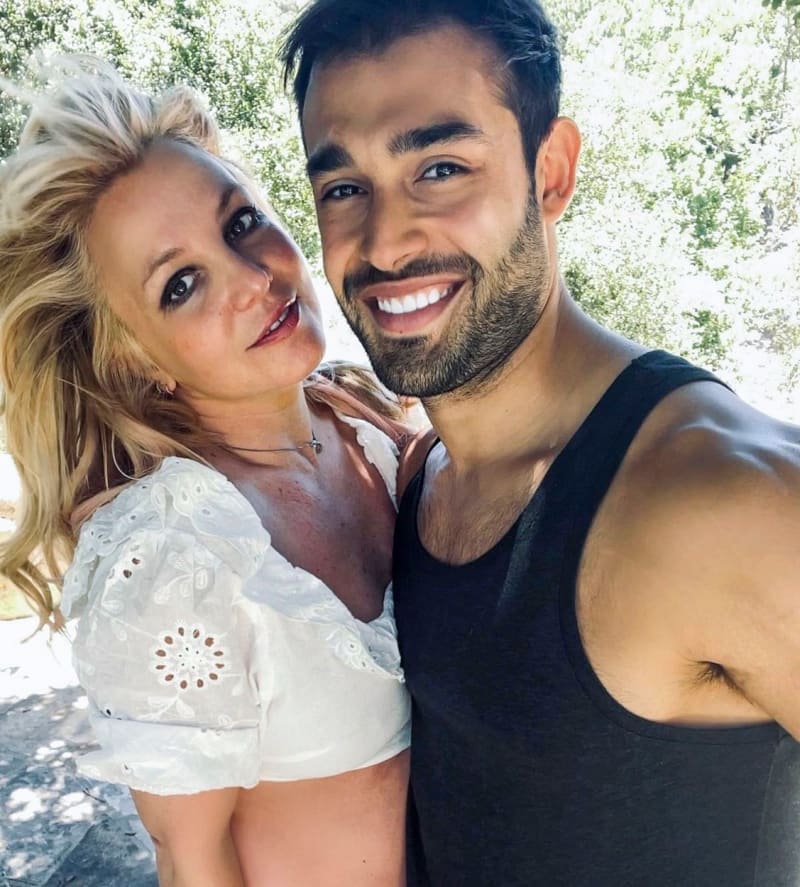 Britney Spears se snoubencem Samem Asgarim