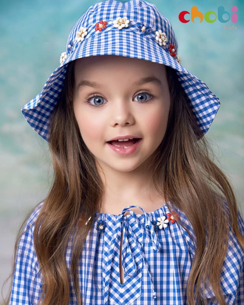 Anna Knyazeva - nová nejkrásnější holčička na světě 8