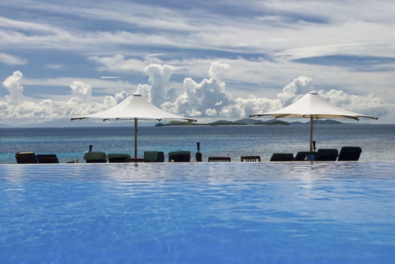 Jeden z mnoha luxusním resortu na Fidži