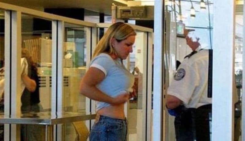 Jaká je práce ochranky na letišti? 3