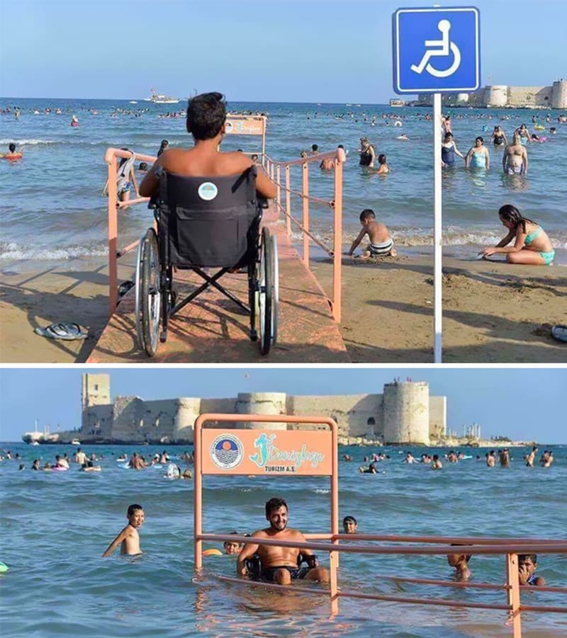 Rampa pro vozíčkáře, kteří si chtějí jít zaplavat do moře
