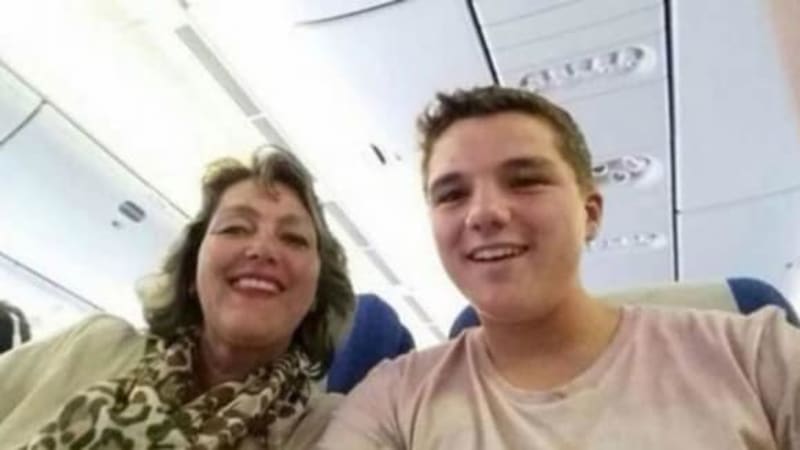 Gary Slock and Petra Langeveld, maminka se synem na palubě Malaysia Airlines MH17