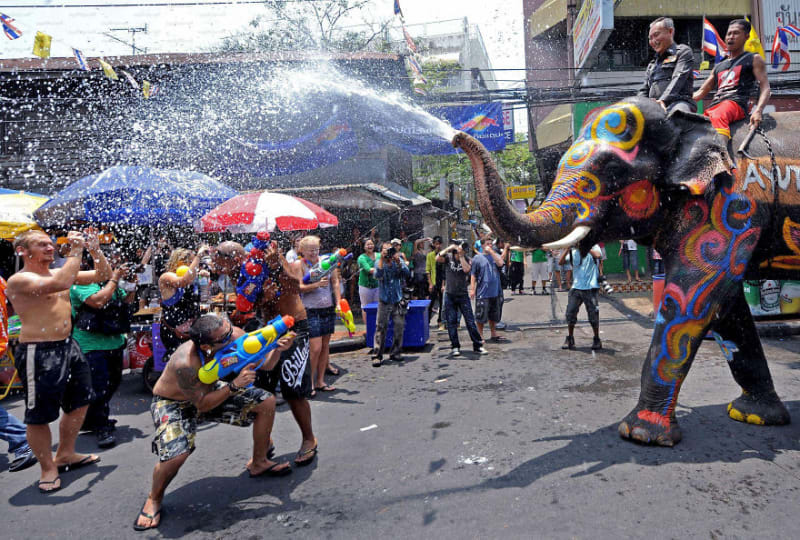 Songkran Water Festival (Thajsko)