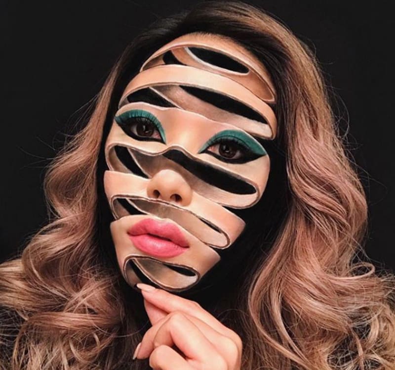 Umělkyně vytváří pomocí make-upu úžasné iluze na obličeji 8