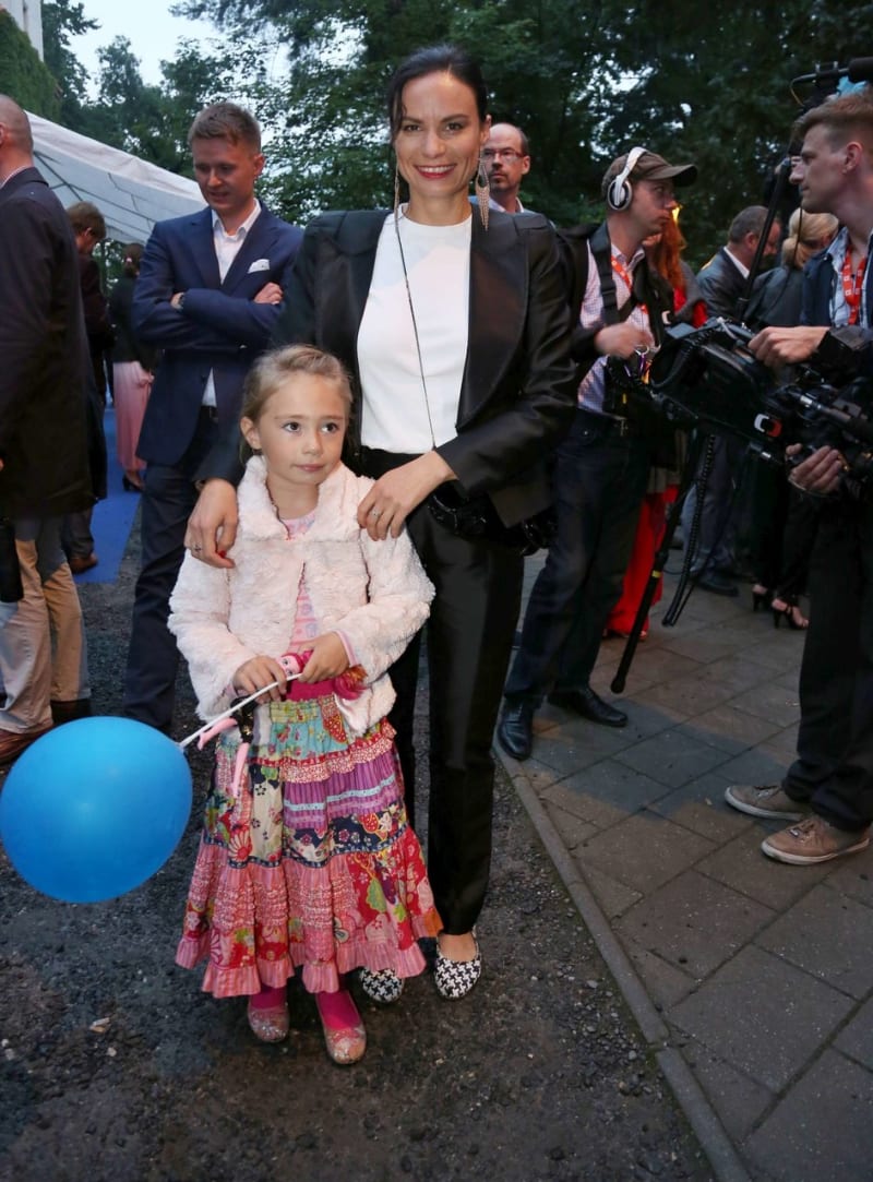 RWE party MFF Karlovy Vary 2014 -  Eliška Kaplicky s dcerou Johankou