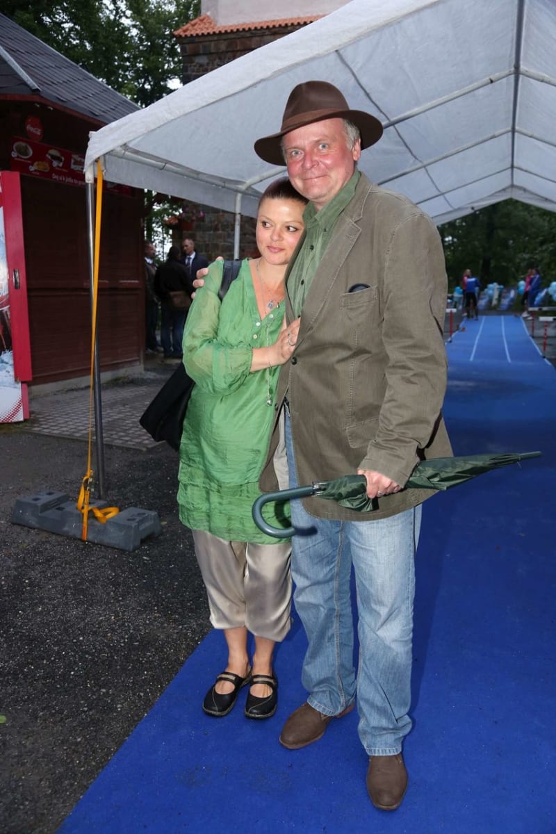 RWE party MFF Karlovy Vary 2014 - Igor Bareš s manželkou Antonii Talackovou