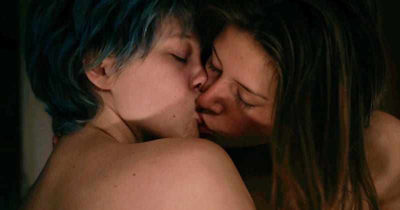 Oceňovaný francouzský film Život Adèle o lásce dvou mladých žen.