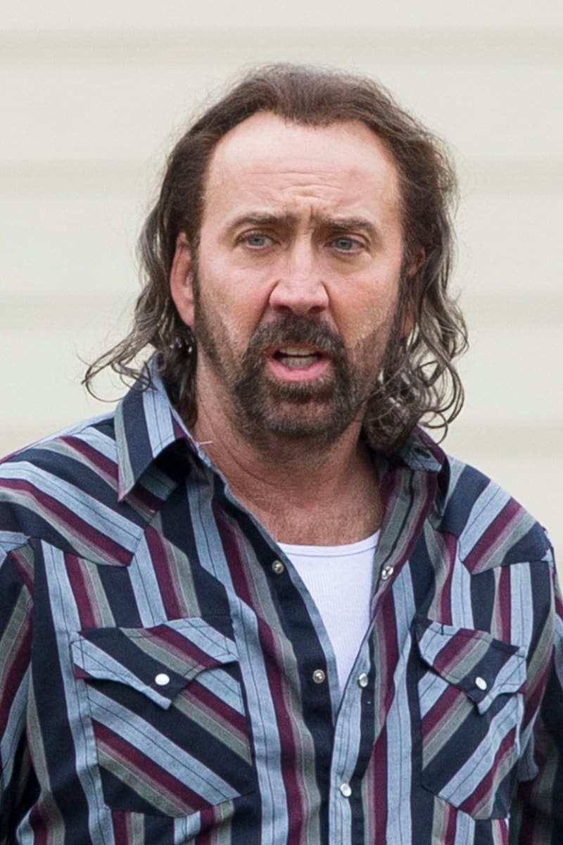 Nicolas Cage vypadá jako bezdomovec 2