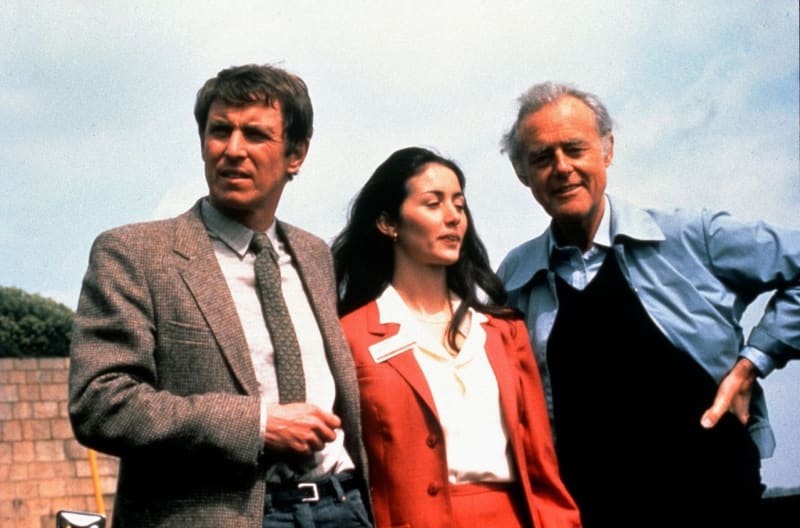 Britský kultovní seriál 80. let, ve kterém si John Nettles zahrál detektiva Jima Bergeraca.