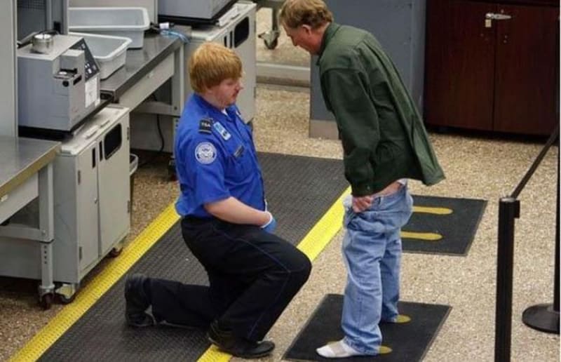 Jaká je práce ochranky na letišti? 2