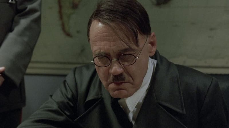 Nejslavnější Hitler filmového plátna je ten ze snímku Pád Třetí říše.