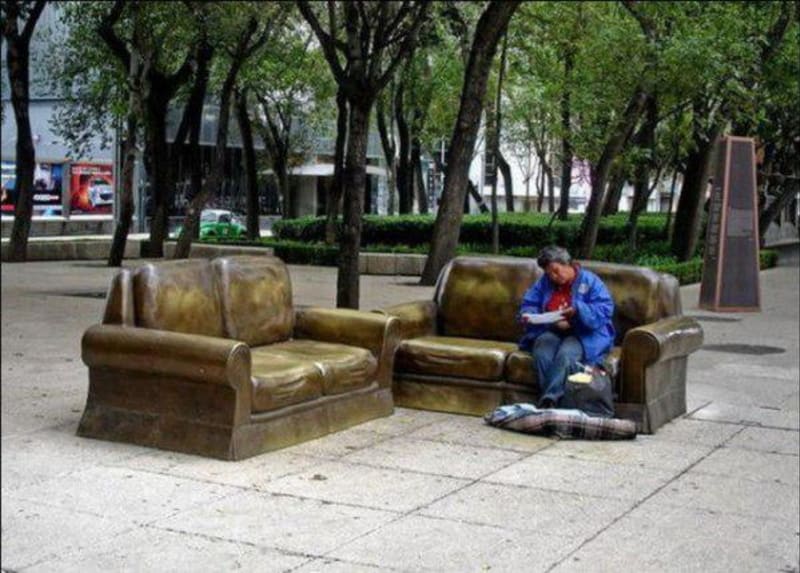 Nejoriginálnější lavičky z parků na celém světě - Obrázek 13