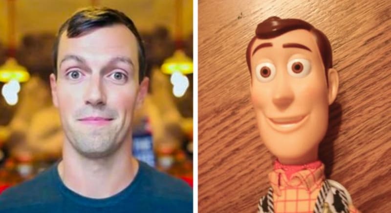 Jako by z oka vypadl postavě Woodyho z Toy Story
