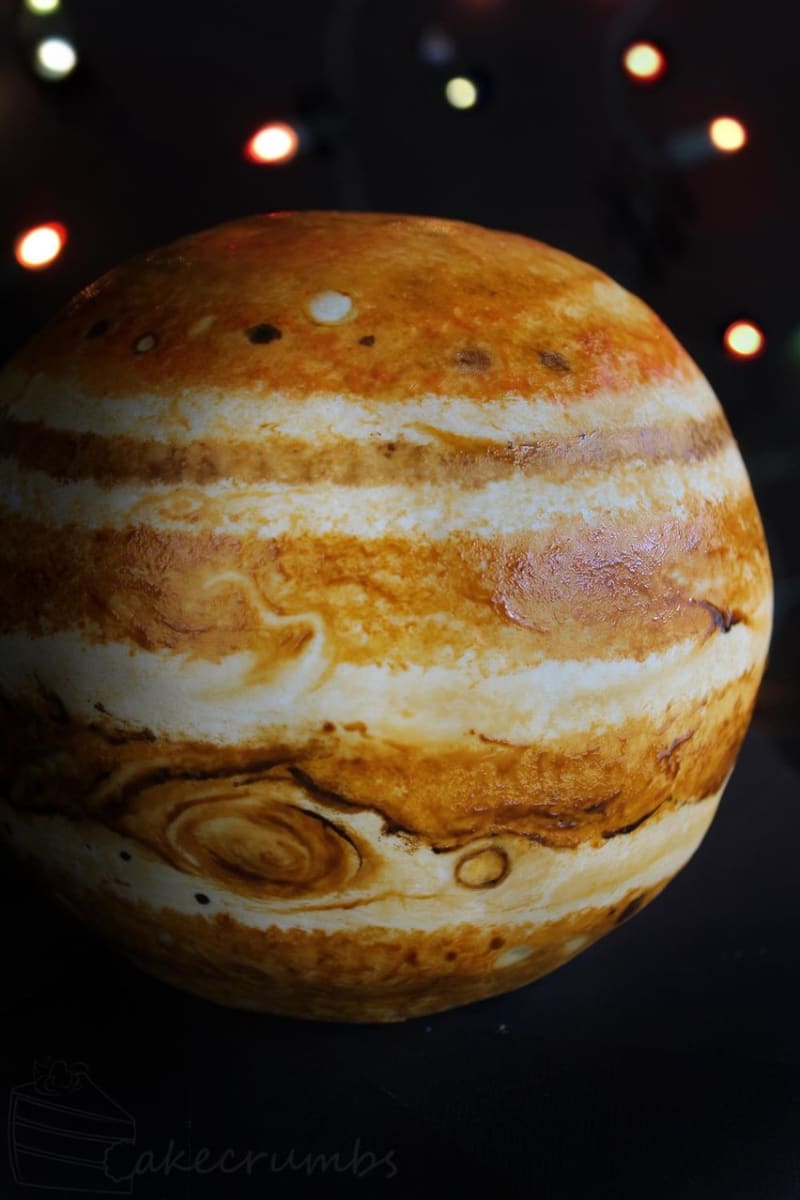 Planeta Jupiter je k sežrání.
