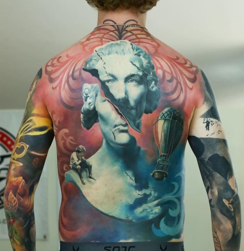Úžasná tetování na zádech 1
