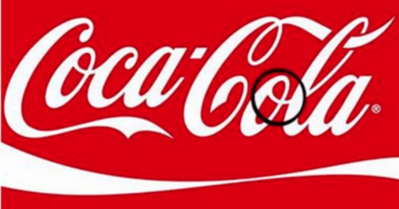 Coca-Cola do svého loga zapojila vlajku Dánska do písmena "o", jelikož se tomuto státu přezdívá jako nejšťastnější na světě