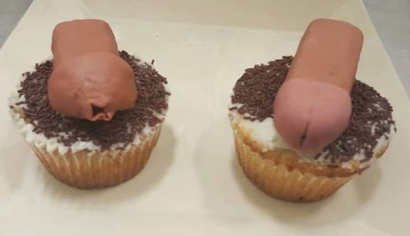 Cupcakes ve tvaru vagin 7