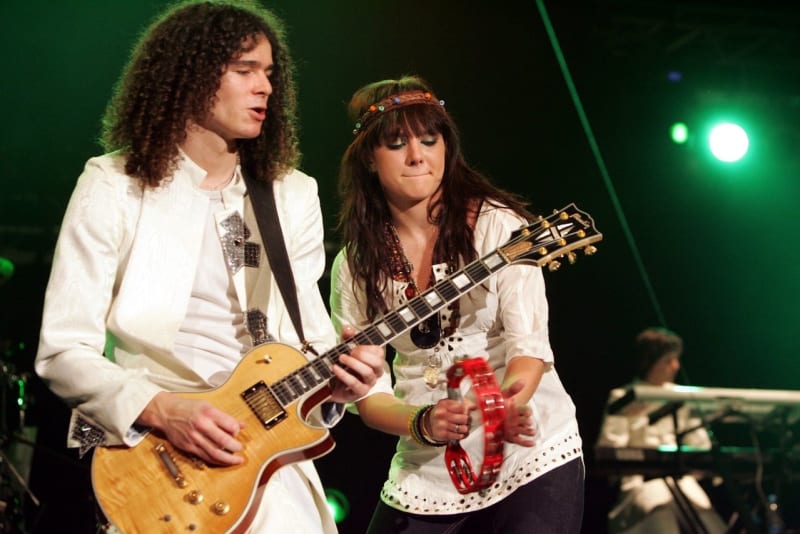 Ewa v roce 2009 se svým současným přítelem Martinem Chobotem, který u ní hraje v kapele.