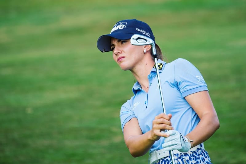 Klára Spilková (23) – Česká golfistka a příležitostná modelka