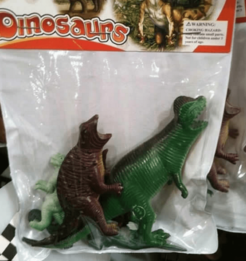 Tihle dinosauři si jenom tak hrají...