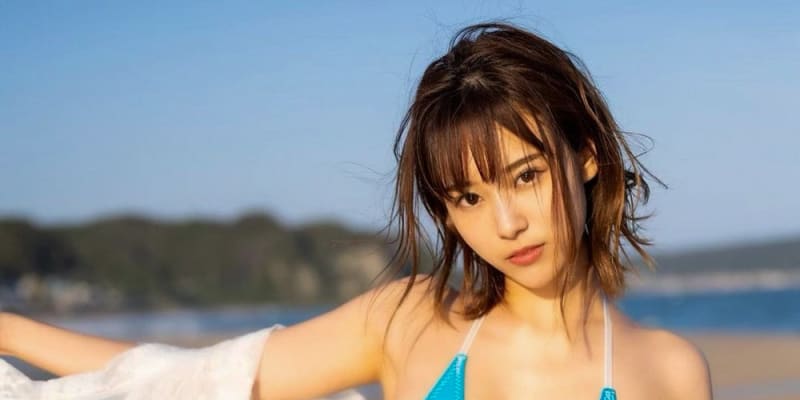 Sexy zubařka Manaka Nishihara se živí také jako modelka.
