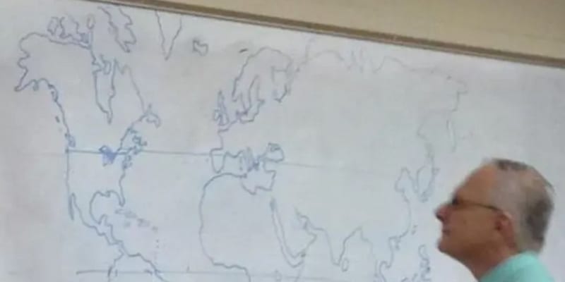Takhle vypadá správný učitel zeměpisu!