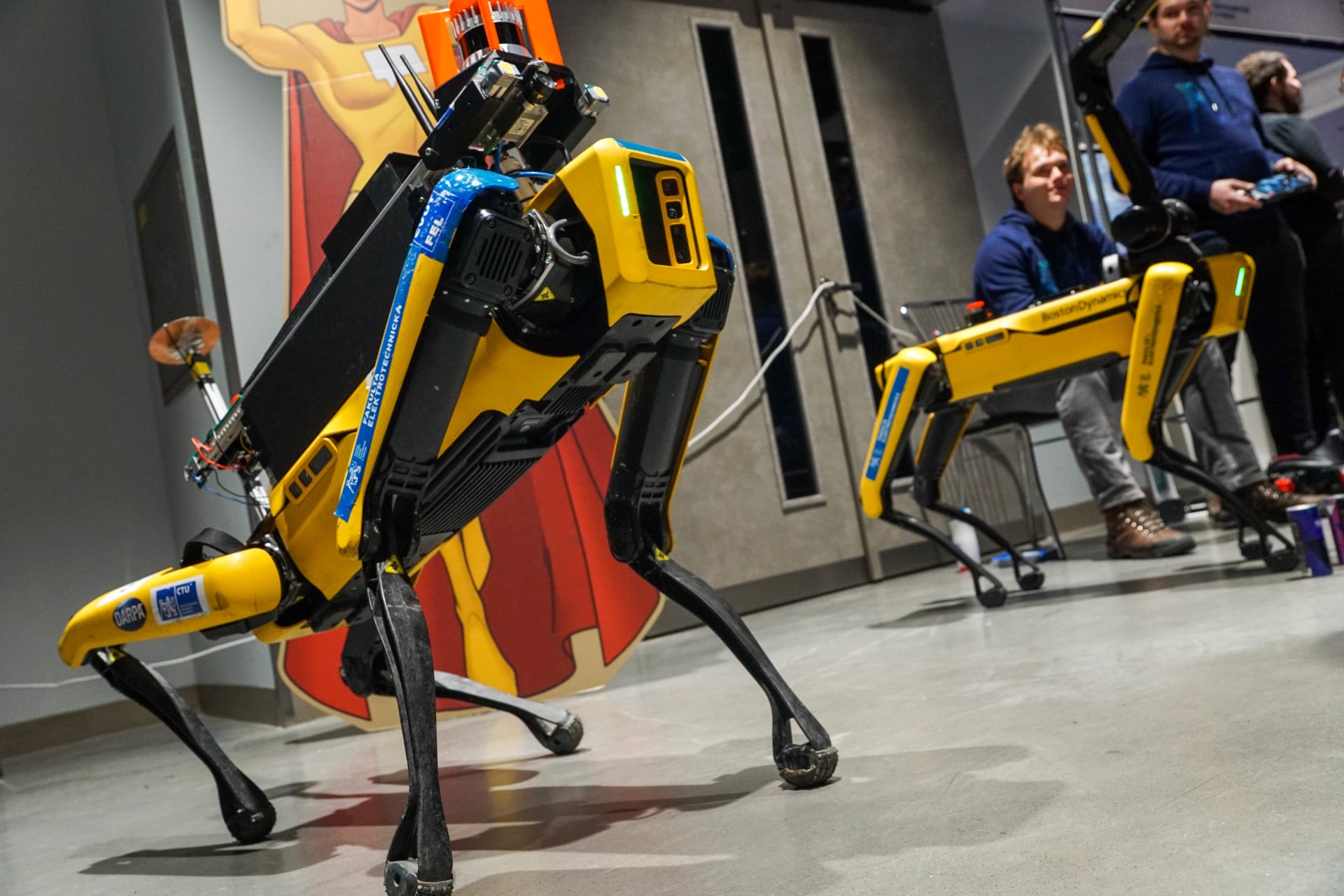 Lidé na Comic-conu mohli obdivovat i třeba roboty v akci.