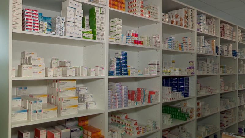 Antibiotika pro děti stále nejsou v lékárnách k dispozici v takovém množství, jak by bylo potřeba.