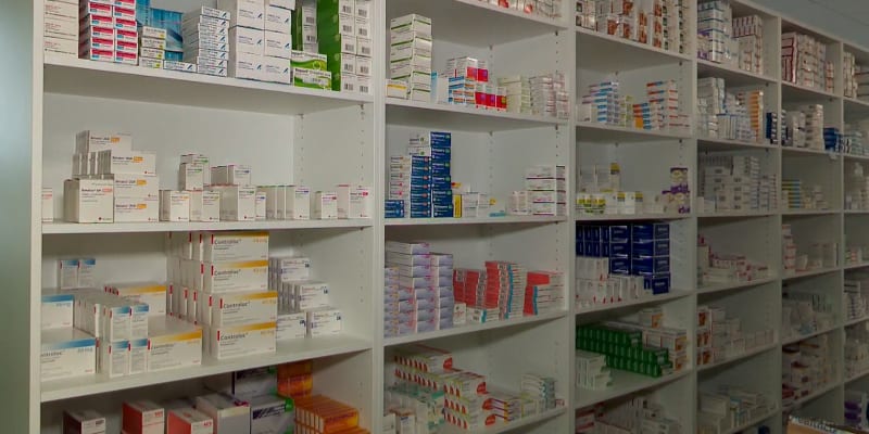 Antibiotika pro děti stále nejsou v lékárnách k dispozici v takovém množství, jak by bylo potřeba.