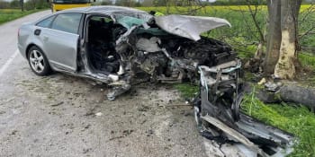 Tragická nehoda u Vrbového: Zemřela 19letá Jessika, Audi A6 řídil opilý kamarád