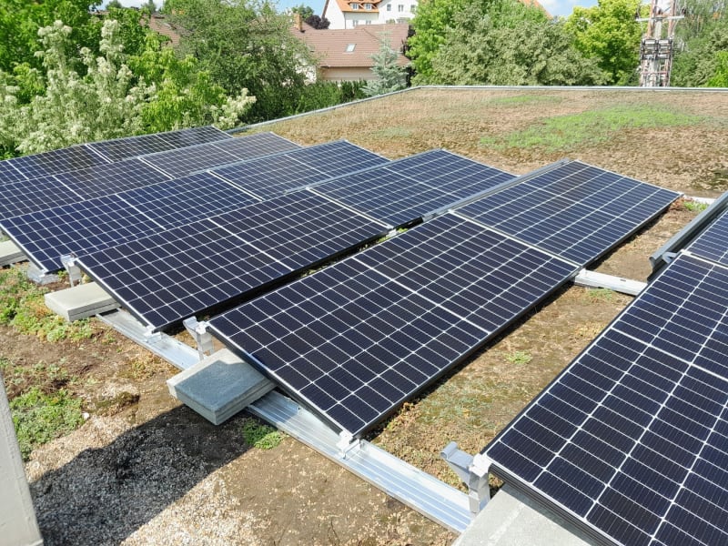 Díky fotovoltaice dokáže ušetřit každý.