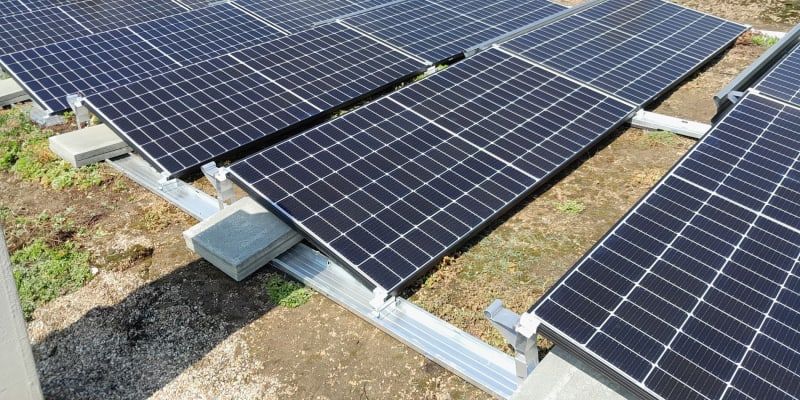 Díky fotovoltaice dokáže ušetřit každý.