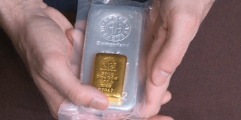 Čechy láká stále dražší zlato. Nakupují za tisíce i miliony korun, říká obchodník