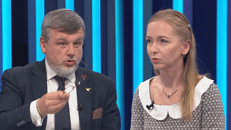Poslanci Jan Bureš (ODS) a Karla Maříková (SPD) v Partii Terezie Tománkové