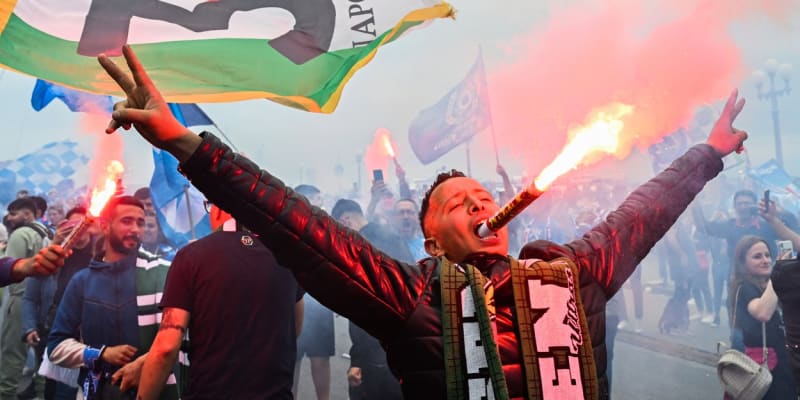 Fotbalová Neapol slaví třetí titul v historii, první od roku 1990.