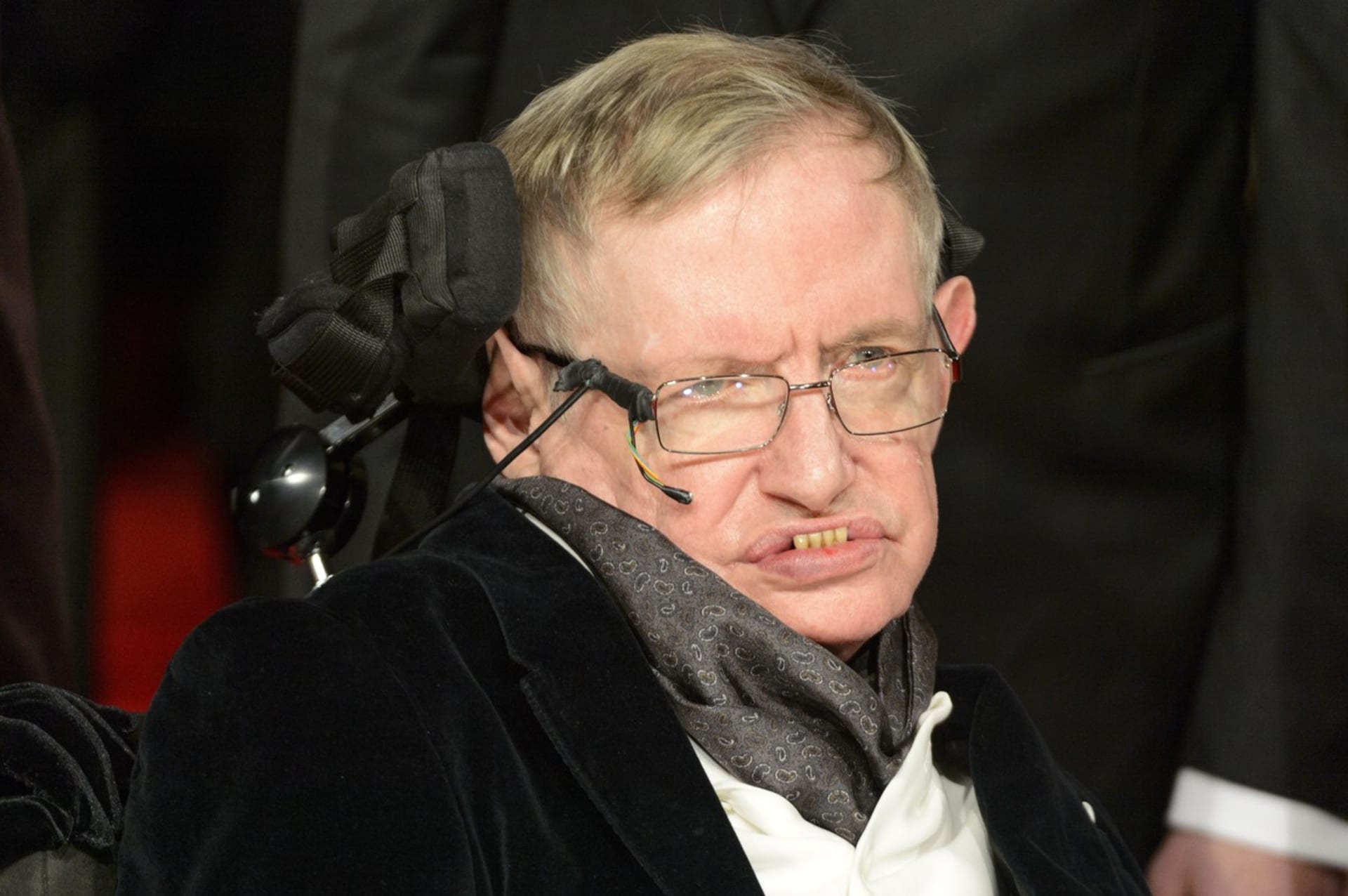 Orgií na Panenských ostrovech se měl podle spisu účastnit i zesnulý profesor Stephen Hawking.