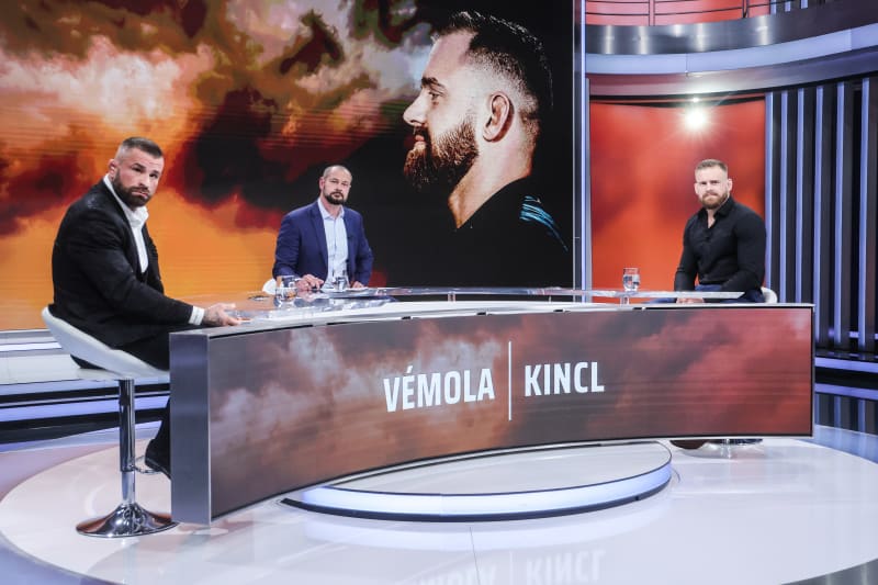 Karlos Vémola a Patrik Kincl v exkluzivním duelu na CNN Prima NEWS