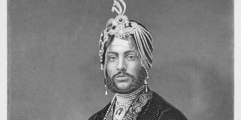 Posledním vlastníkem Koh-i-Nooru byl sikhský mahárádža  Dhuleep Singh