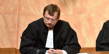 Ústavní soud má nového místopředsedu. Pavel do uvolněné funkce jmenoval Šimíčka