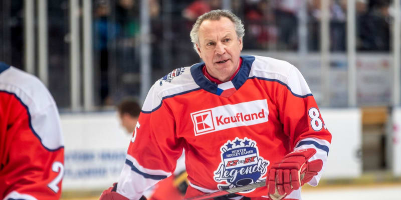 V NHL Klíma skončil po sezoně 1998/99,