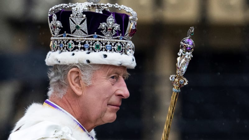 Korunovaný britský král Karel III.
