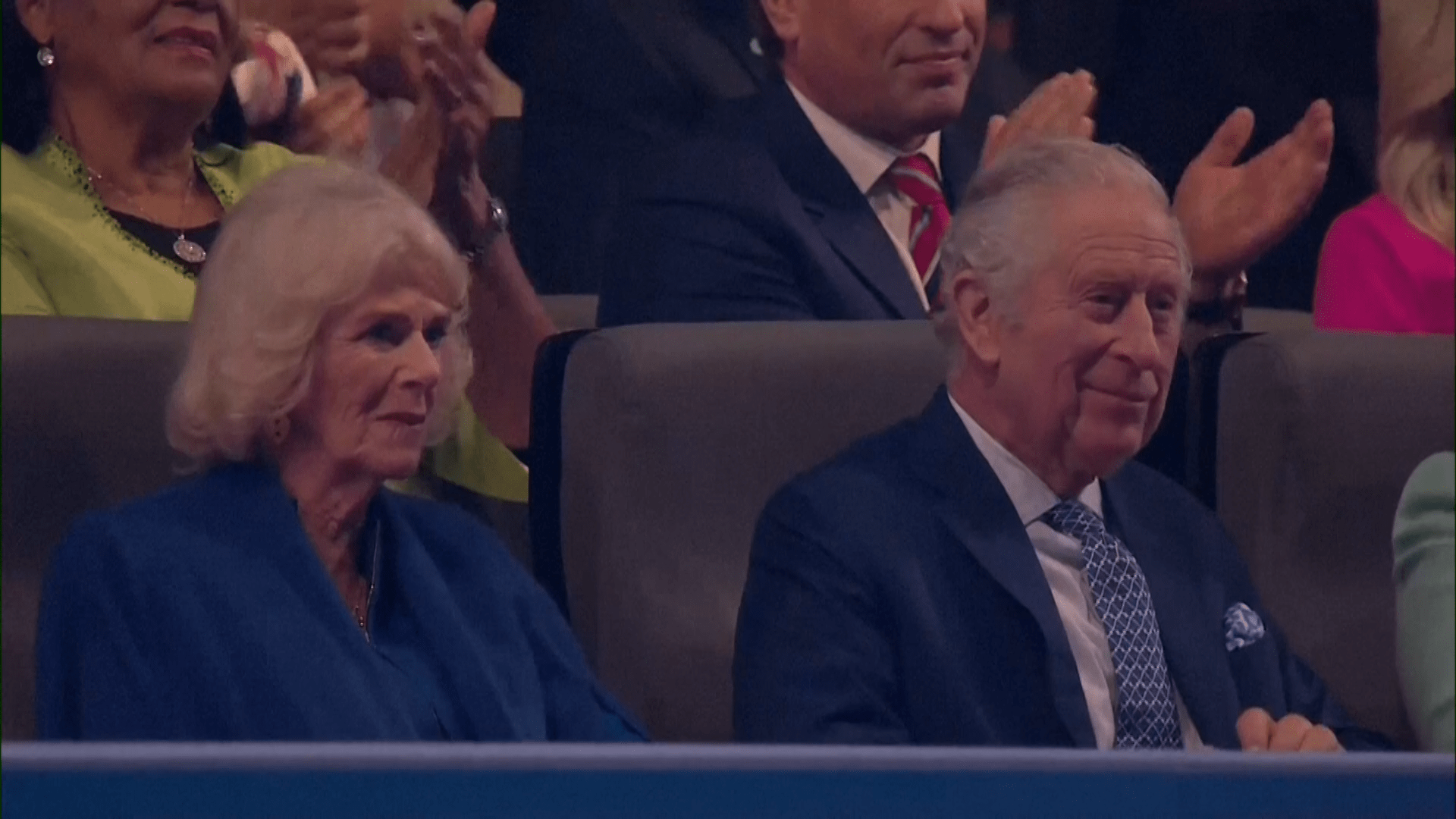 Král Karel III. a královna manželka Camilla na korunovačním koncertu (7. 5. 2023)