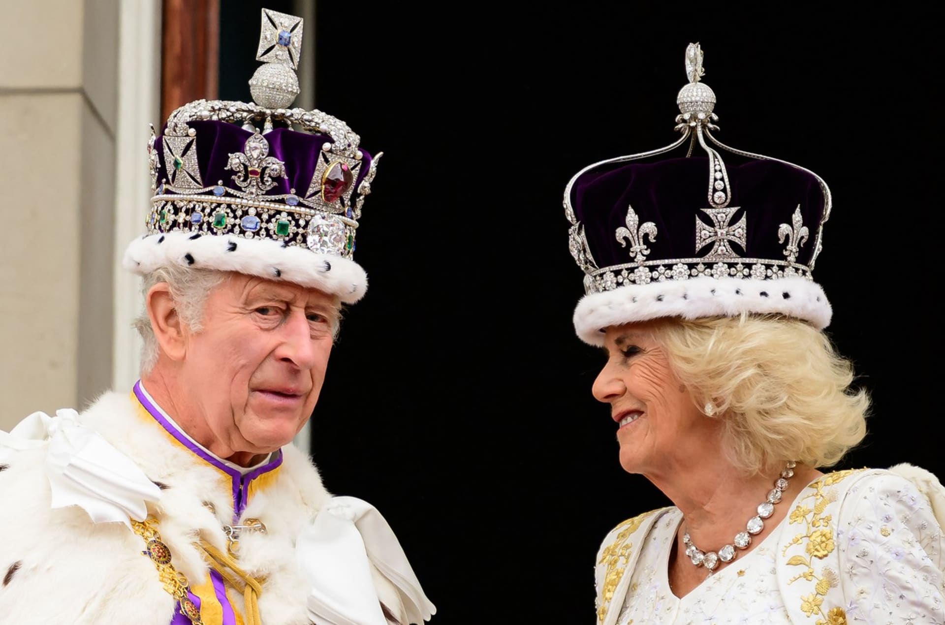 Král Karel III. prý během korunovace vyjádřil svou nespokojenost.