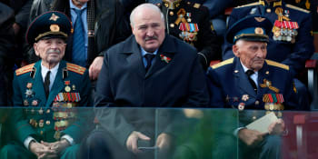 Spekulace o zdraví Lukašenka. Do Moskvy zřejmě odletěl nemocný, zpátky ho měla vézt sanitka