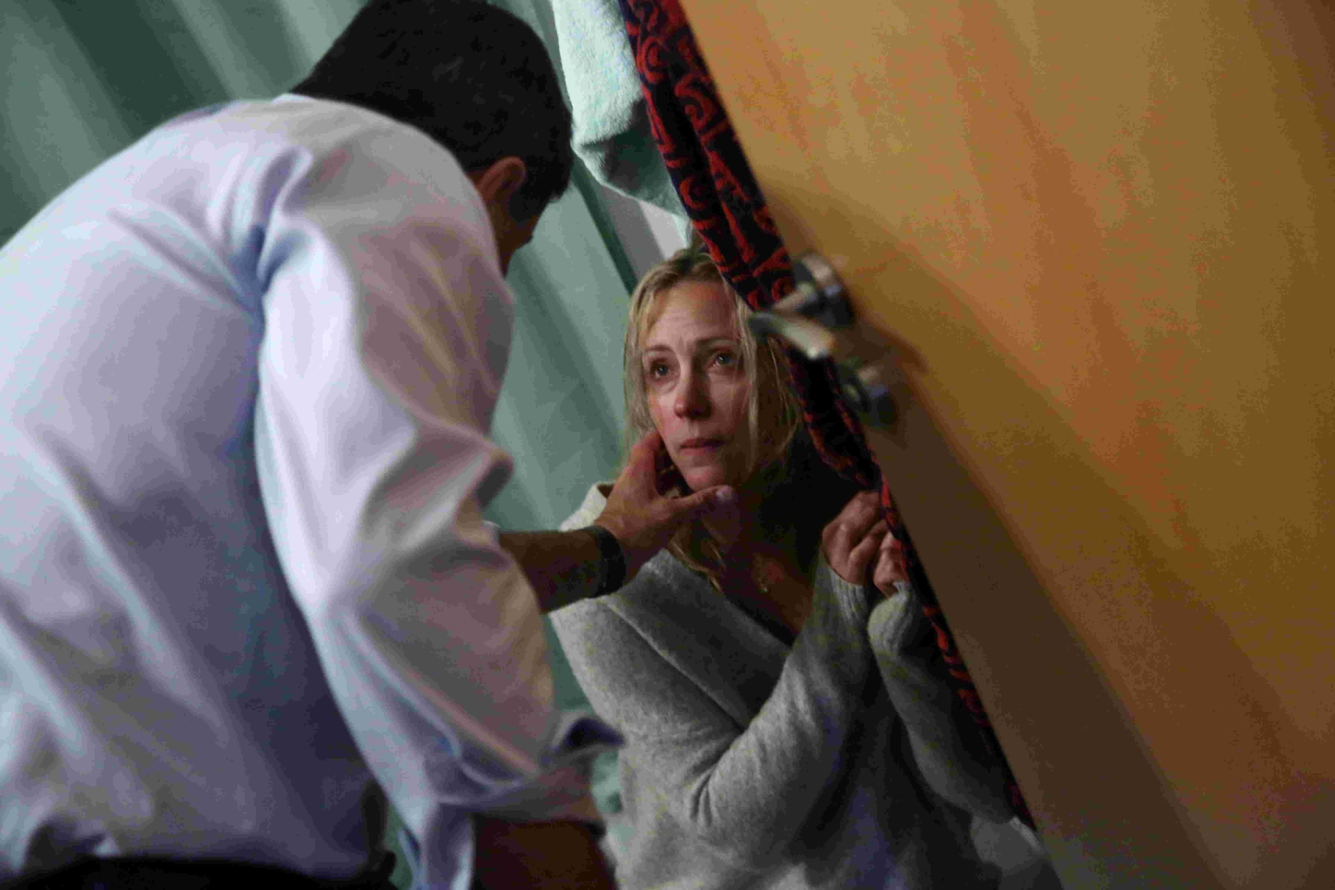 V seriálu Půlnoční zpověď hraje Markéta Plánková vztahovou terapeutku