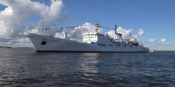 V Baltu hlídkují ruské „lodě duchů“. Hrozí sabotáže kabelů i trubek, ukazuje analýza