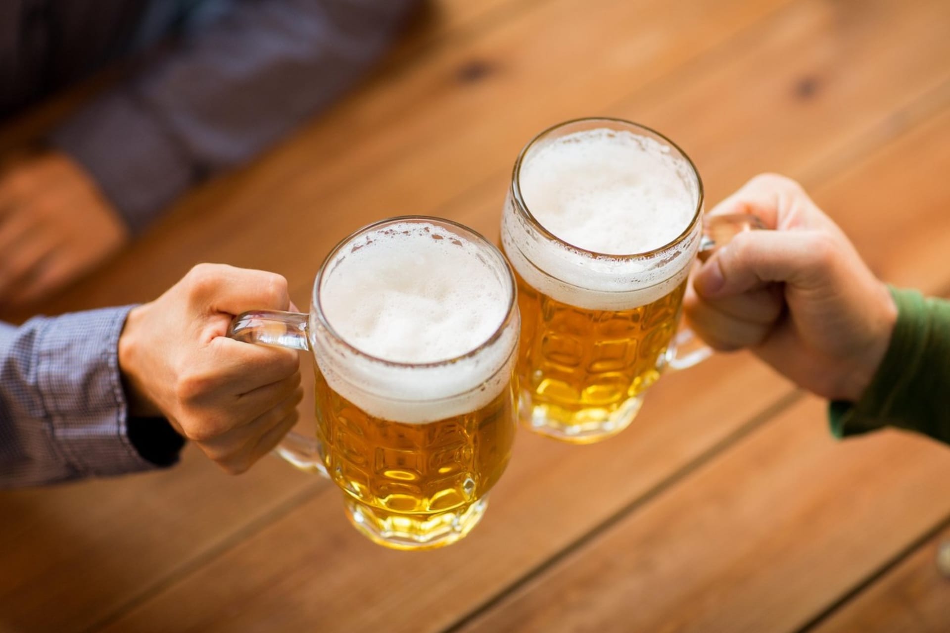 Součástí konsolidačního balíčku vlády je i zvýšení DPH u čepovaného piva.
