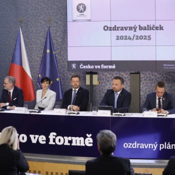 Tisková konference vlády Česko ve formě