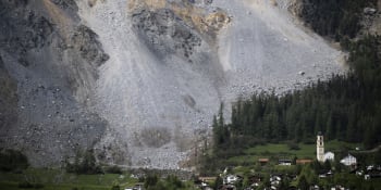 Evakuace v malebné švýcarské vesničce: Lidé museli opustit své domovy. Kdy se vrátí, netuší